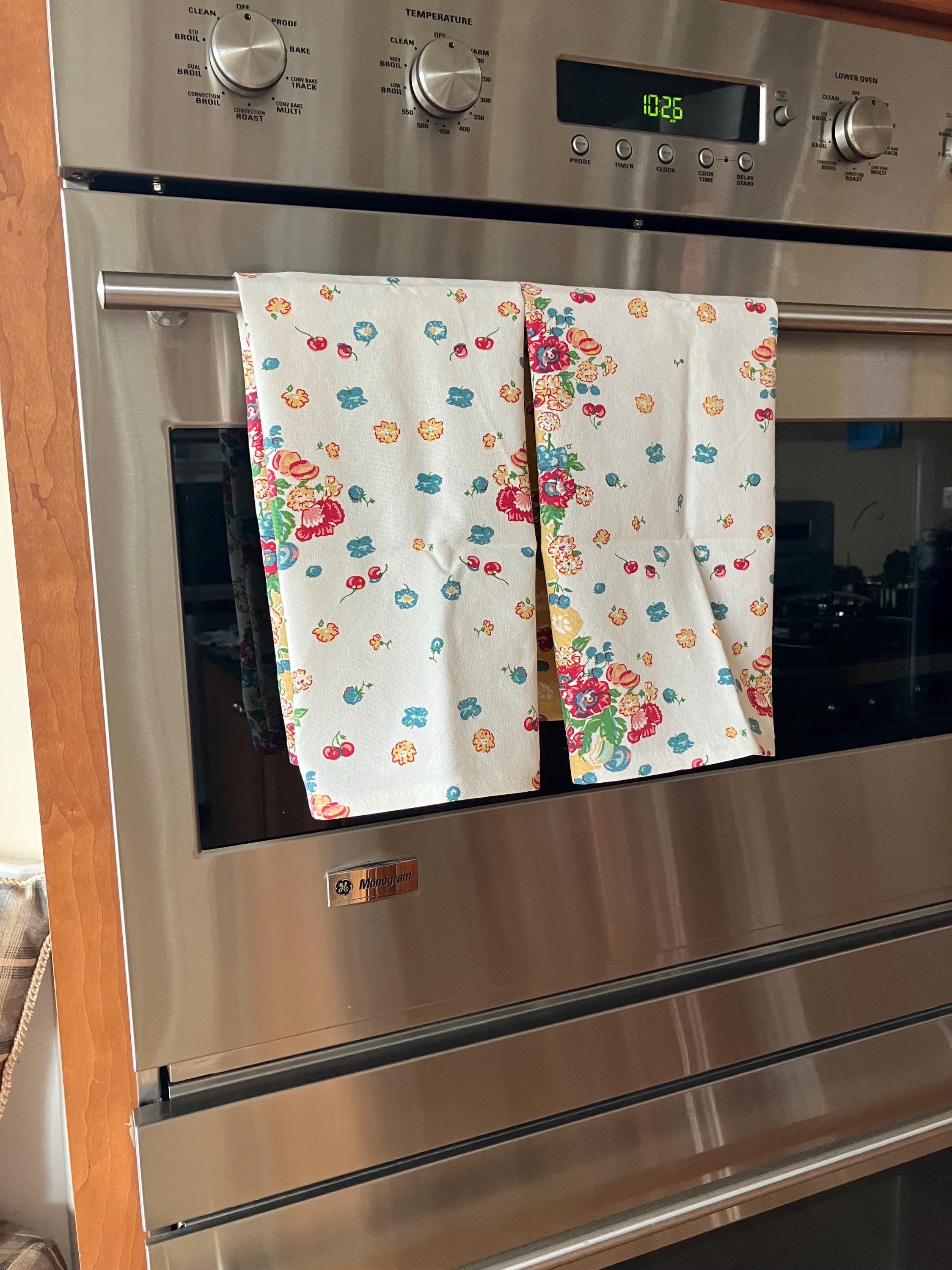 Granny Garden  100% Soft Cotton Kitchen Towels//Moda tea towel//kitchen gift//housewarming