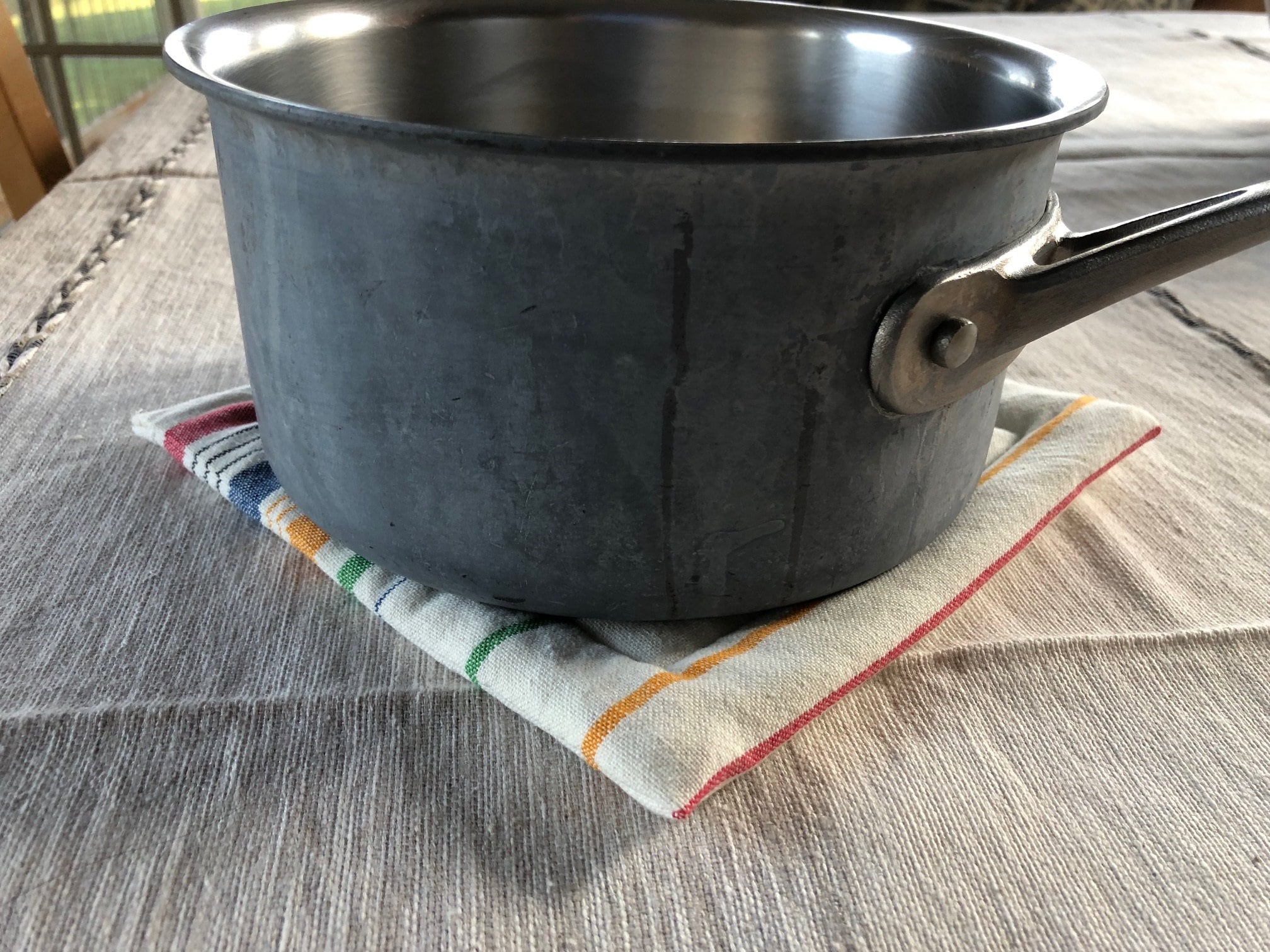 Cherry Stripe Hot Pads Insulated 100% Cotton Moda Fabric//Kitchen//Housewarming