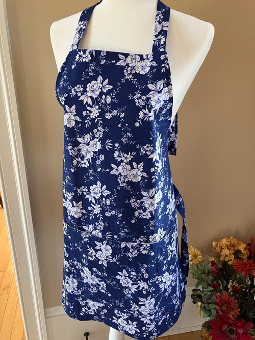 Blue and White Floral Apron//Matching Hot Pad//Matching Cozy// Kitchen//Craft//Garden//Outdoor