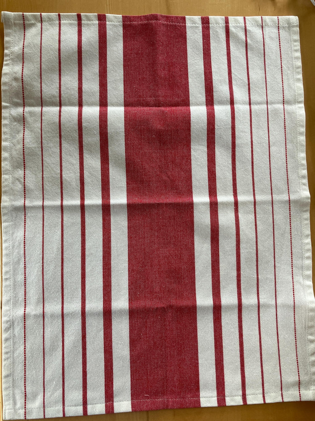 Red and Cream Striped Towels//Moda 100% Cotton Kitchen Towels//tea towel//dish towel//kitchen gift//housewarming/